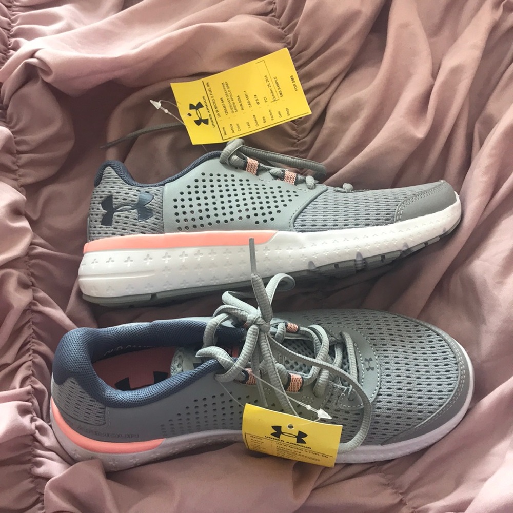 Under Armour Shoe Size 7 Never Worn